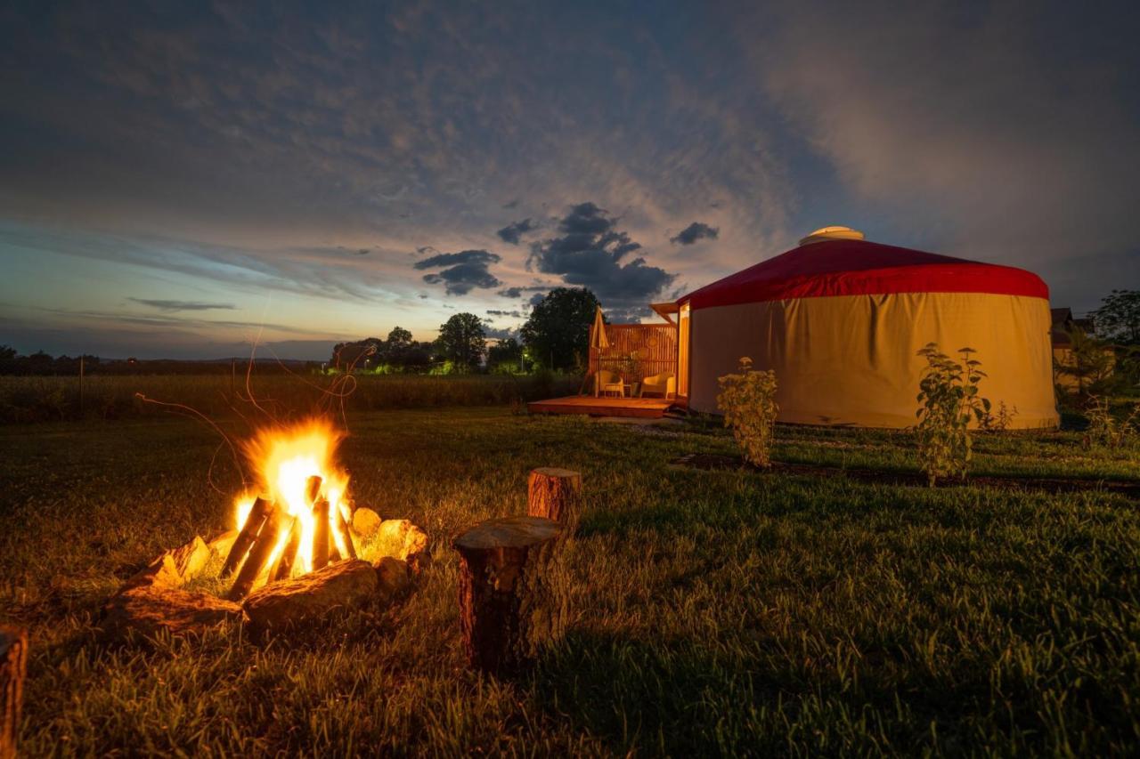Izera Glamping Adults - Luksusowe Jurty&Spa Gajowka  외부 사진
