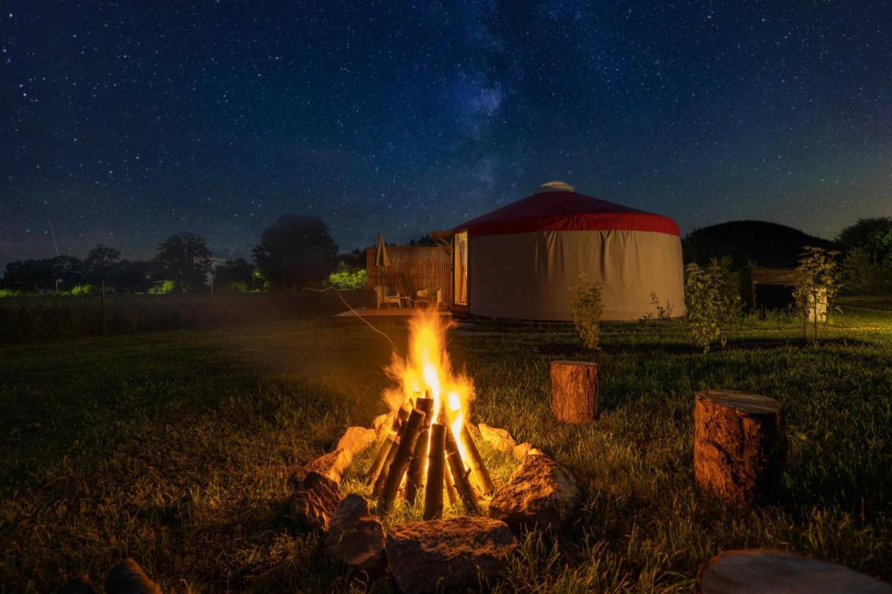 Izera Glamping Adults - Luksusowe Jurty&Spa Gajowka  외부 사진