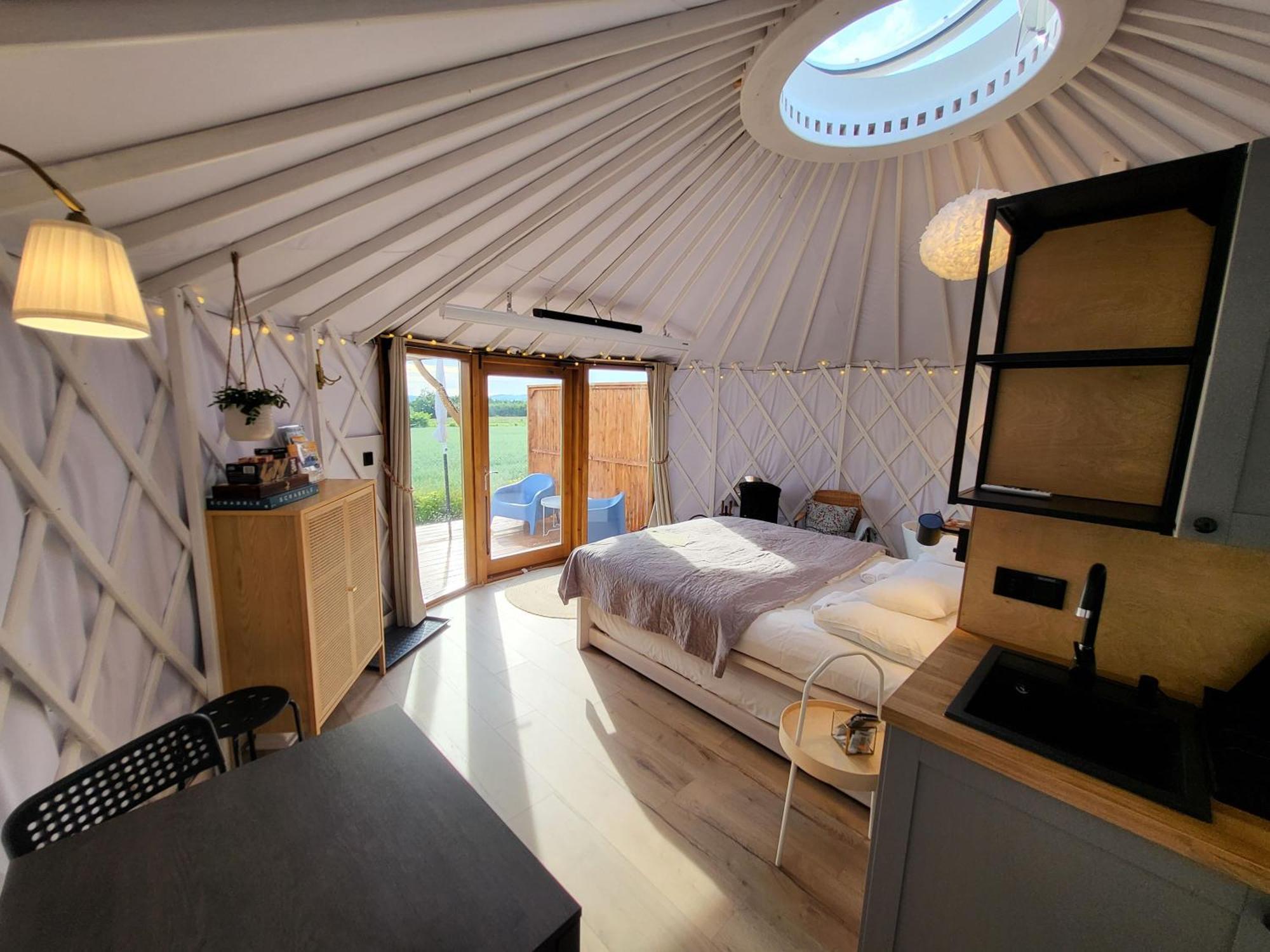Izera Glamping Adults - Luksusowe Jurty&Spa Gajowka  외부 사진