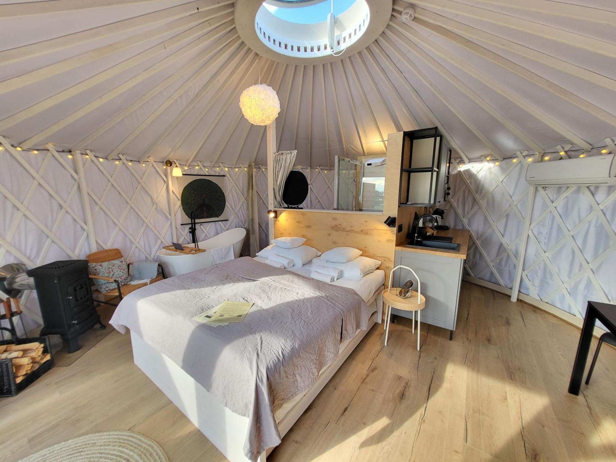 Izera Glamping Adults - Luksusowe Jurty&Spa Gajowka  외부 사진
